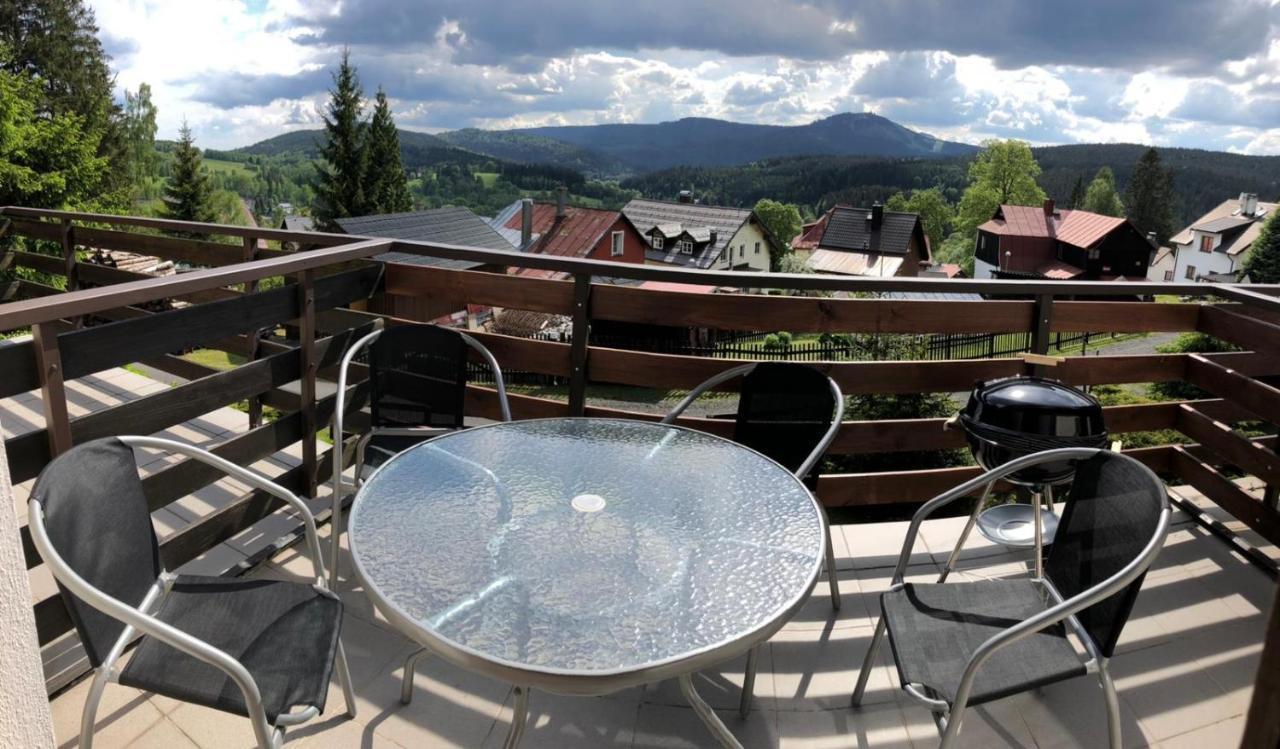Apartmán U Sjezdovky Zelezna Ruda Exterior foto